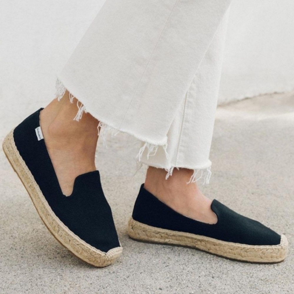 Soludos Black Canvas Espadrilles with Jute Sole
